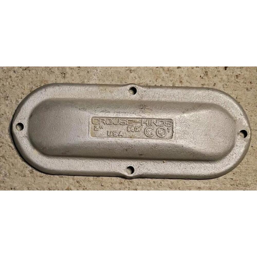 Crouse-Hinds 680F, Rigid Conduit Body Cover, 2 CST IRON FORM 8 COV Eaton